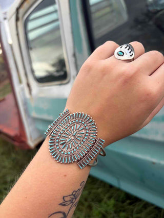 RTS ★ Blissful Thinking Cuff