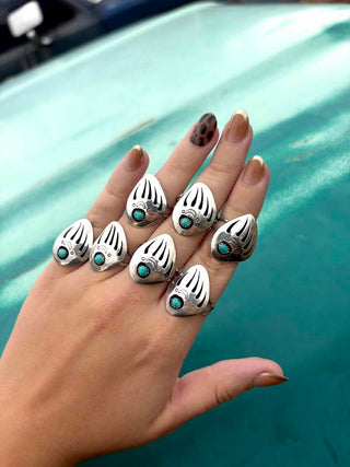 RTS ★ Lucky Bear Paw Ring