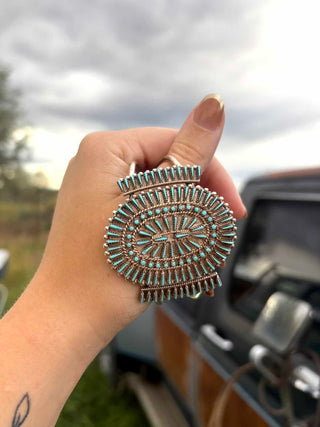 RTS ★ Blissful Thinking Cuff