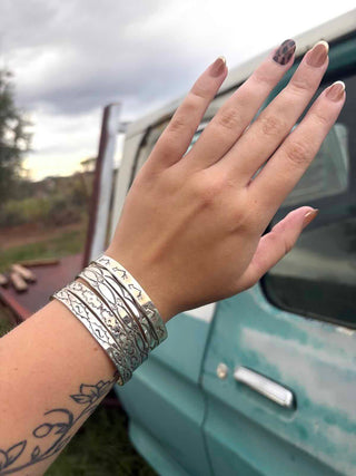 RTS ★ Make An Impression Cuff