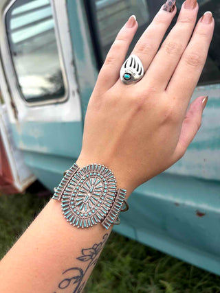 RTS ★ Blissful Thinking Cuff
