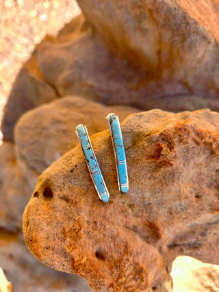RTS ★ Glam Zuni Curved Bar Earrings