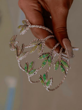 RTS ★ Zuni Three Leaf Green Cuff