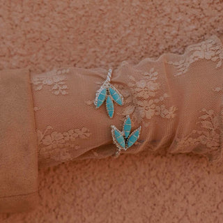 RTS ★ Zuni Three Leaf Blue Cuff