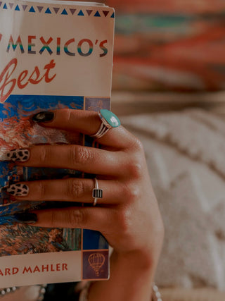 RTS ★ Square Lined Up Black Ring