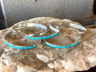 RTS ★ Cool Breeze Cuff