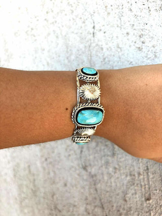 RTS ★ Mama's Home Cuff