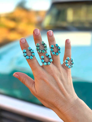 RTS ★ Full of Wonder Horseshoe Ring