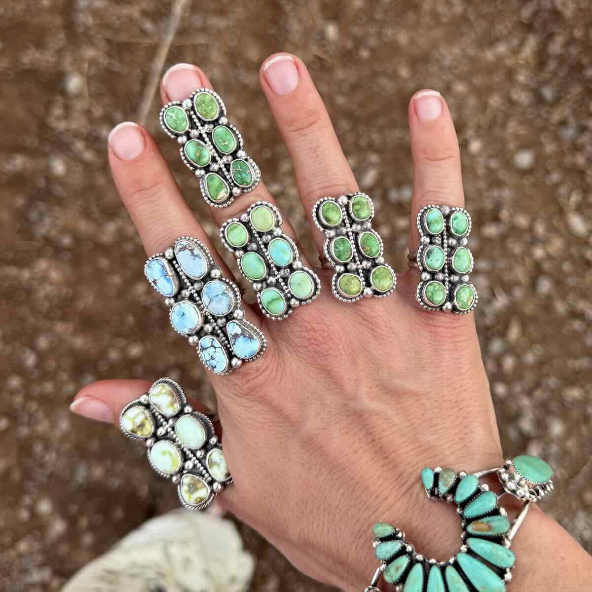 Deluxe – Turquoise Tuesday