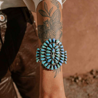 RTS ★ Heirloom Cluster Cuff