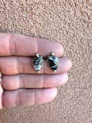RTS ★ Sideways Studs