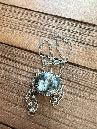 RTS ★ White Buffalo Hit The Spot Necklace