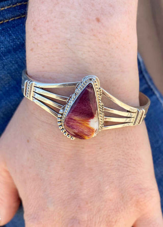 RTS ★ Tear Drop Red Spiny Cuff