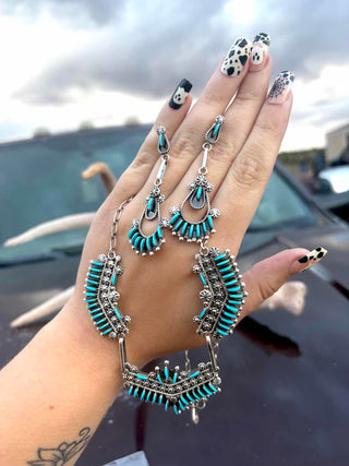 RTS ★ Zuni Fly Solo Necklace + Earrings Set