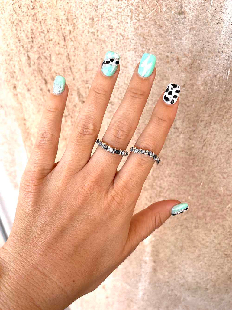 Curve Stacker Ring ★ WHITE BUFFALO