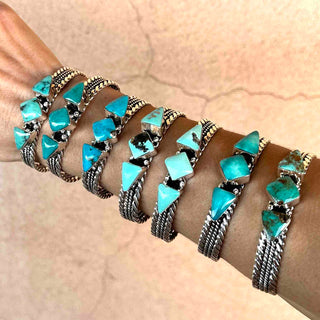 RTS ★ Spoil Me Cuff