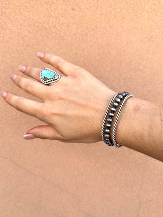 RTS ★ Twist + Pearl Cuff