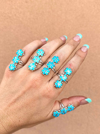 RTS ★ Zuni Sleeping Beauty Flower Ring