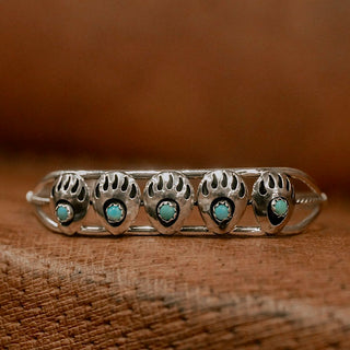 RTS ★ Lucky Paws Cuff