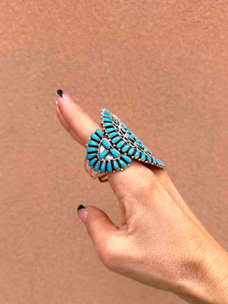 RTS ★ Pass Me Down Cuff