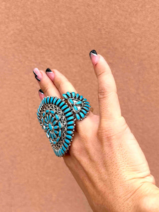 RTS ★ Pass Me Down Cuff