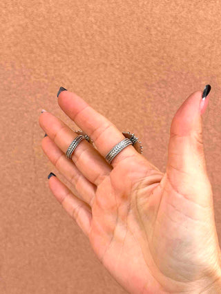 RTS ★ Melikan Needlepoint Ring