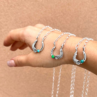 RTS ★ Floral Horseshoe Necklace