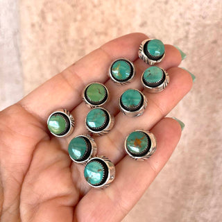 RTS ★ Lil' Round Studs