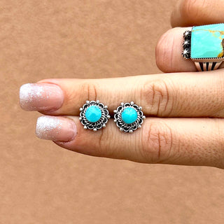 RTS ★ Pepper Studs