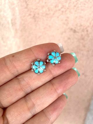 RTS ★ Little Flower Studs