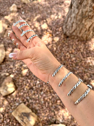 RTS ★ Winning Dusk Cuff