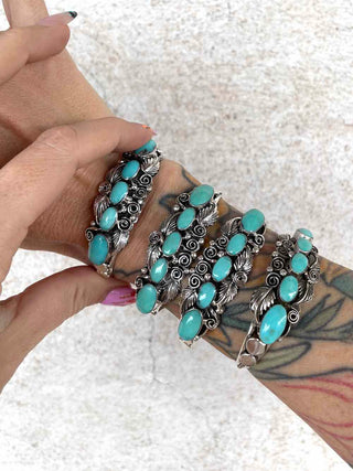 RTS ★ Tricks Up My Sleeve Cuff