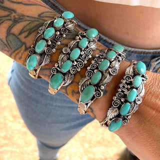 RTS ★ Tricks Up My Sleeve Cuff