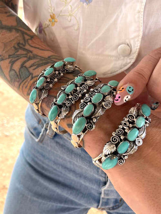 RTS ★ Tricks Up My Sleeve Cuff