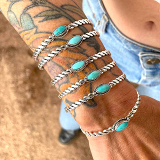 RTS ★ Cuffed Up And Everywhere To Go