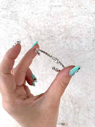 RTS ★ Cuffed Up And Everywhere To Go