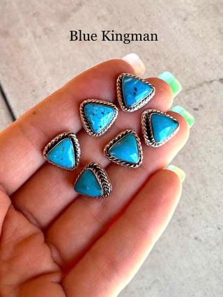 RTS ★ Triangle Twisted Stud Earrings