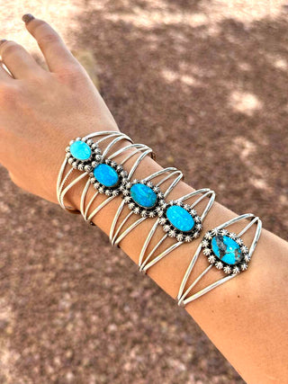 RTS ★ Triple Prong Cuff ★ Blue