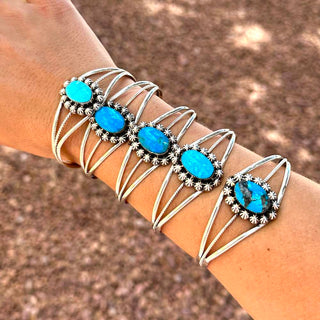 RTS ★ Triple Prong Cuff ★ Blue