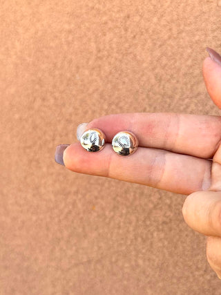 RTS ★ Eyes On You Studs