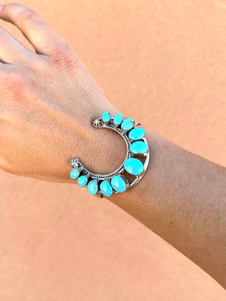 RTS ★ Big Naja Cuff