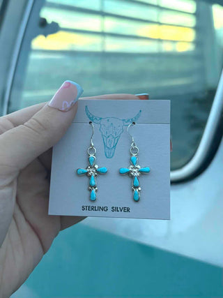 RTS ★ Cross My Heart Earrings