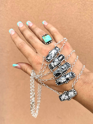 RTS ★ White Buffalo Medium Bar With A Flare