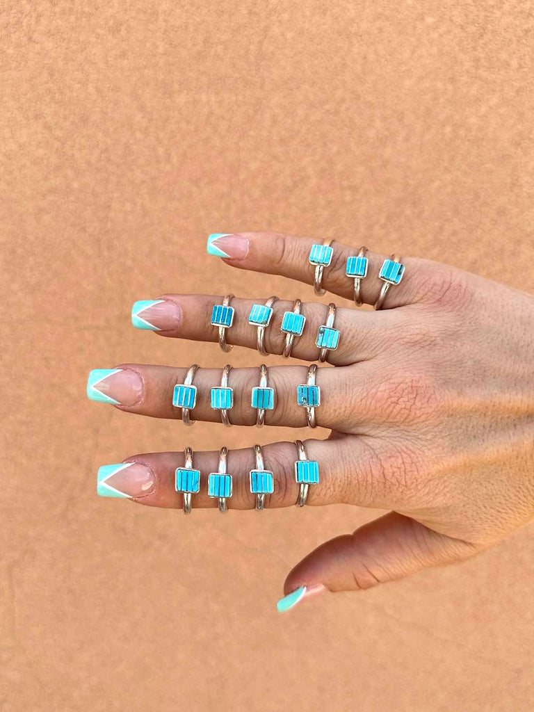 RTS ★ SQUARE LINED UP RING ★ BLUE