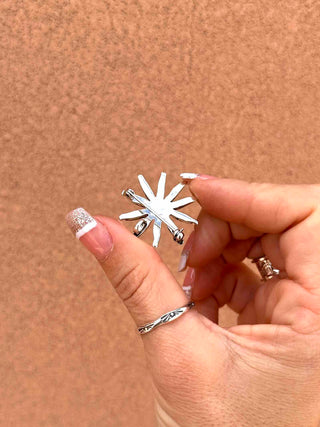 RTS ★ Starburst Brooch Pendant