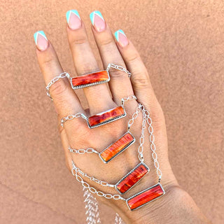 RTS ★ Spiny Oyster Medium Bar Necklace