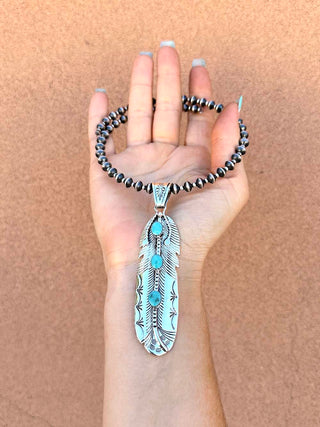 RTS ★ Giant Feather Pendant