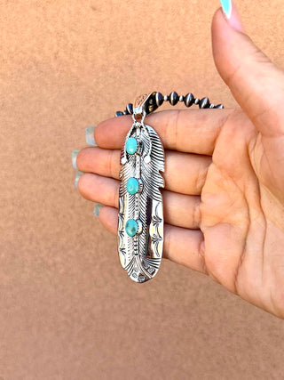 RTS ★ Giant Feather Pendant