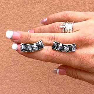 RTS ★ Hey Pretty White Buffalo Ear Crawler