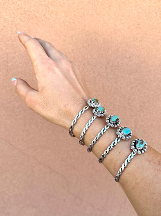 RTS ★ Winning Oval Cuff